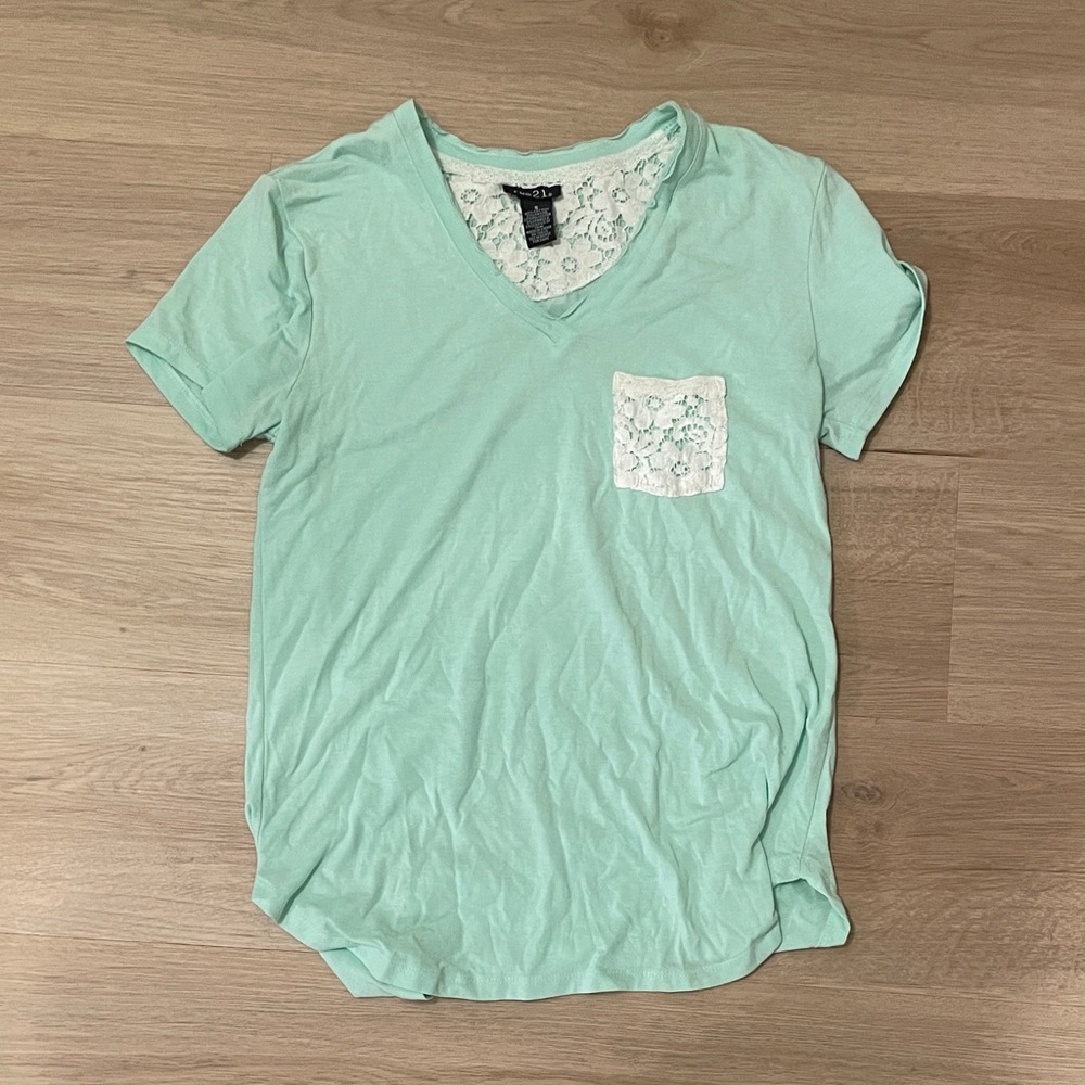 Rue21 Mint Green Lace Pocket Tee